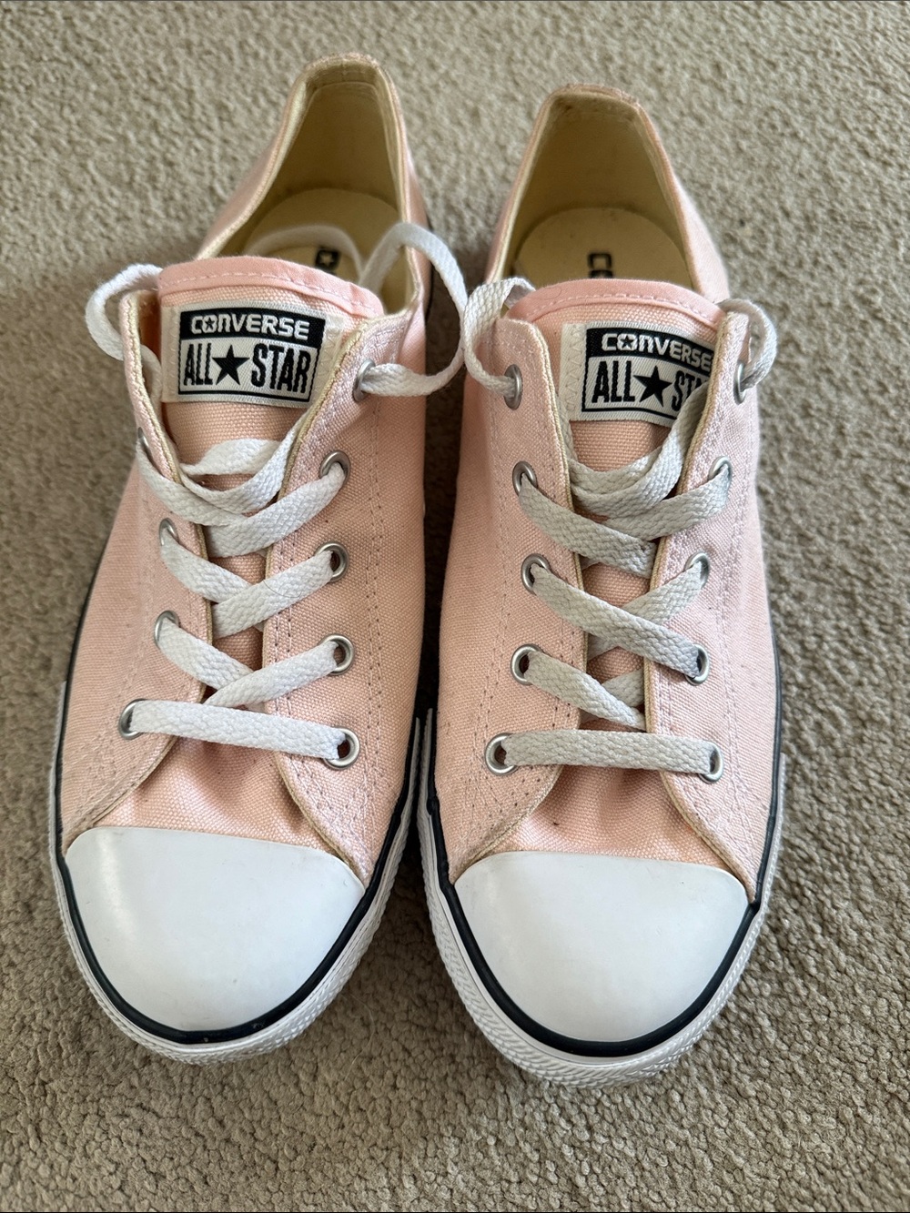 Converse Light Pink Canvas Sneakers Women’s US 9